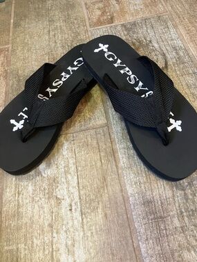 Gypsy Soule - 1" FLATS Traction Outsole Flip Flops Comfort Thong Sandals -BLACK